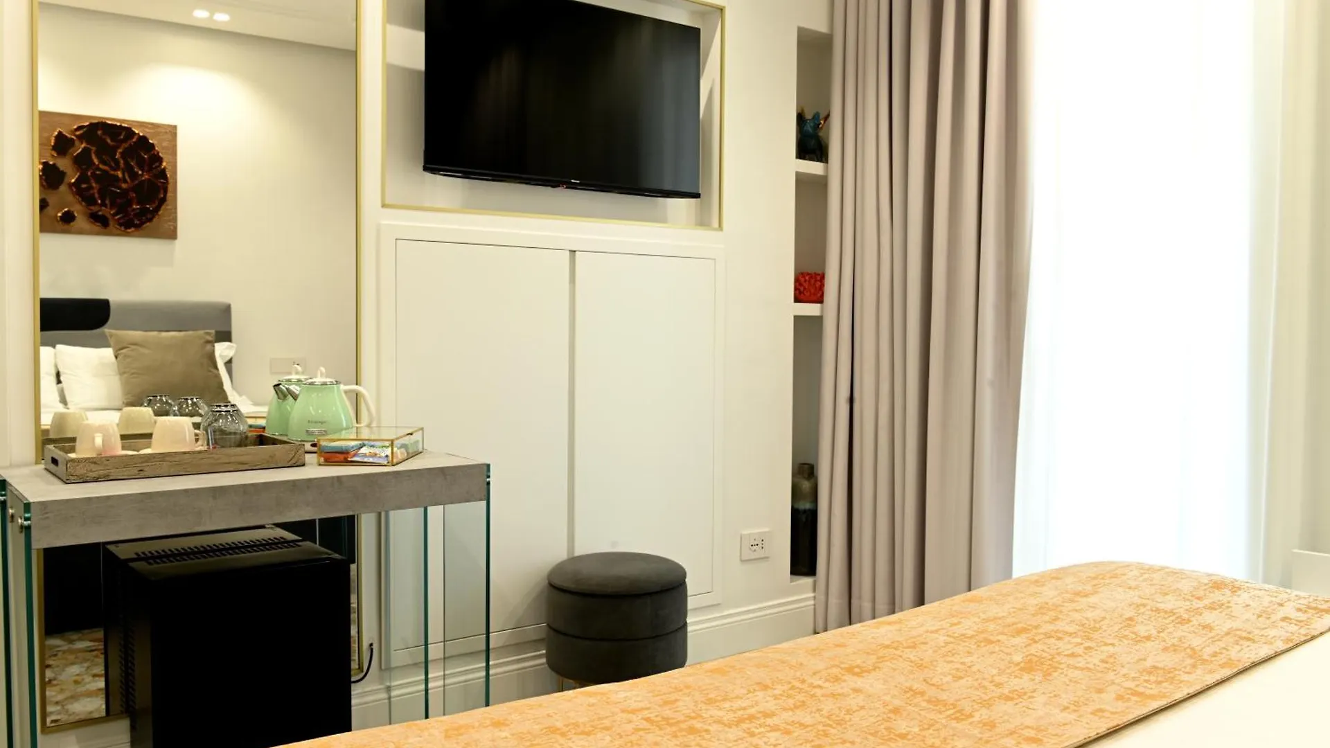 Affittacamere Hotel Golden House Cinecitta Roma